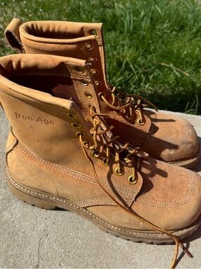 Iron Age Men's Tan Leather Work Boots - Rugged Lace-Up Comfort